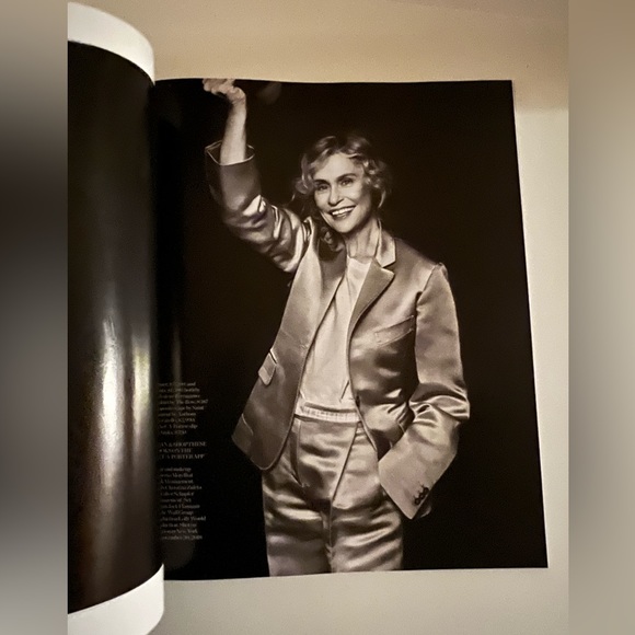 Porter Magazine Spring 2019 Issue 31 with Gisele Bundchen - Picture 6 of 16